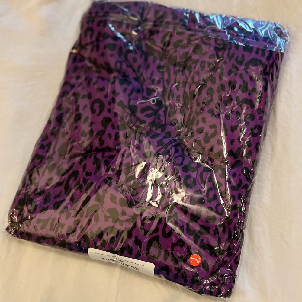 NWT Rebel Raven Purple Leopard Print 3 Piece Cami Shorts W/ Robe Set - Picture 4 of 7